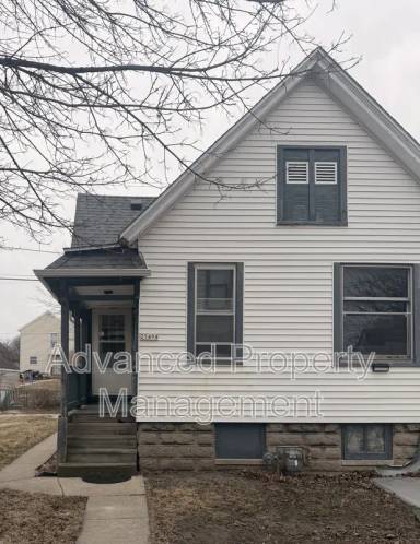Main picture of 2549A N Vel R Phillips Ave