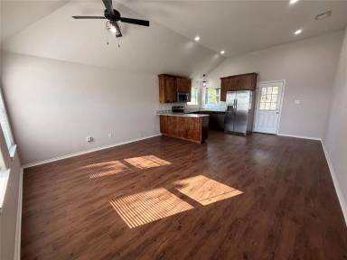 Main picture of 2720 Centaurus Way