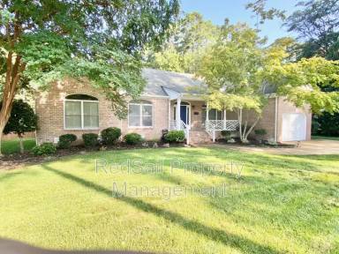 Main picture of 809 Captain John Smith Rd