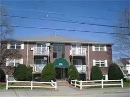Main picture of 859 Lakeview Ave