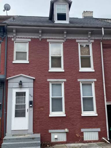 Main picture of 522 S Duke St