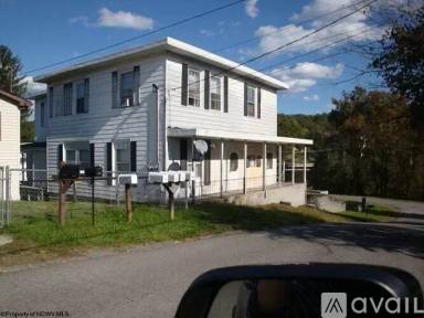 Main picture of 1347 Montrose Ave