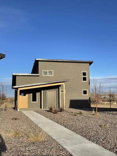 Main picture of 829 Jasper Pl