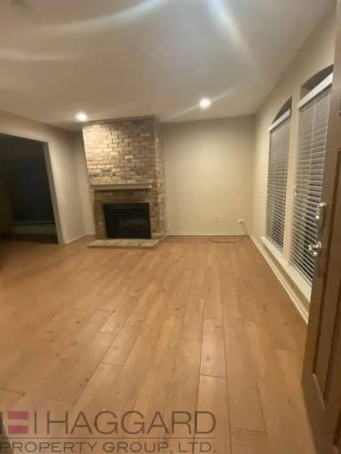 Main picture of 10101 Camelot Dr