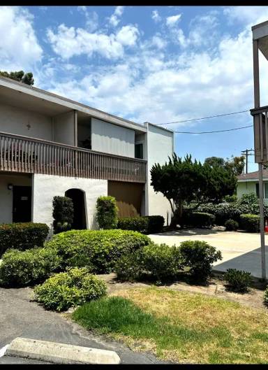 Main picture of 279 Moss St