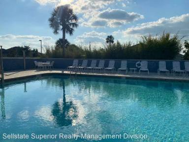 Main picture of 5842 Penney Ln