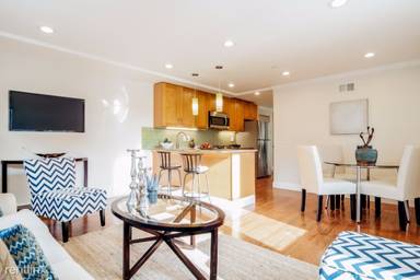 Main picture of 108 Maverick St