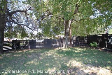 Main picture of 2746 Marengo Ave