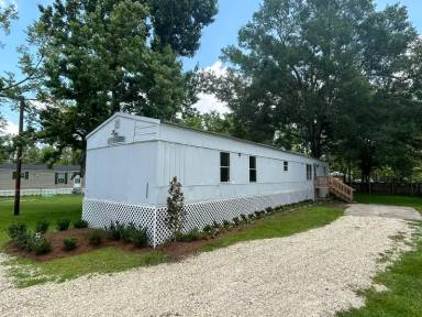 Main picture of 17170 Carpenter Chapel Rd