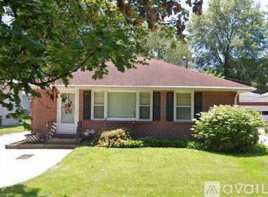Main picture of 5619 Gladstone St