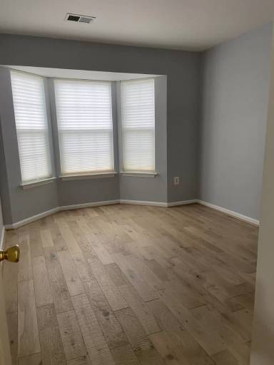 Main picture of 42710 Cool Breeze Sq