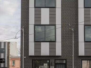 Main picture of 2155 E Orleans St