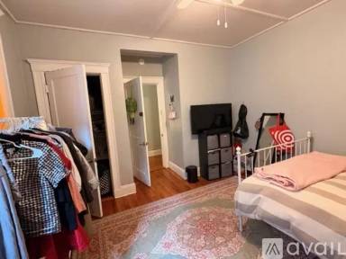 Main picture of 131 Park Dr