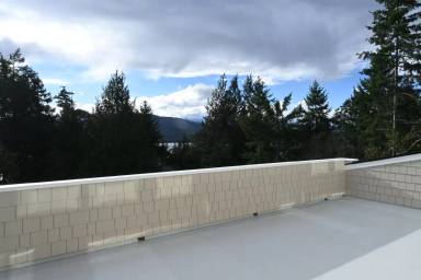 Main picture of 554 Lane de Chantal