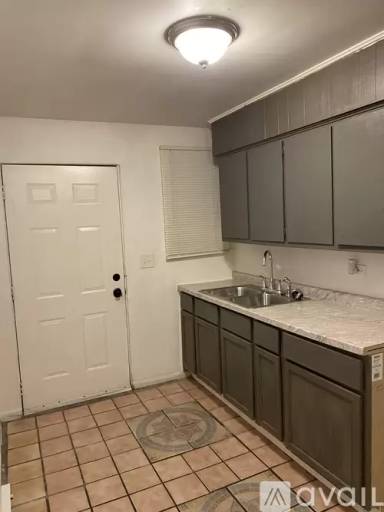 Main picture of 2201 Galilee Ave