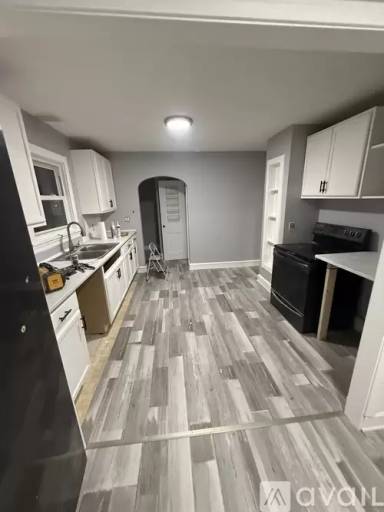 Main picture of 18 Beacon St