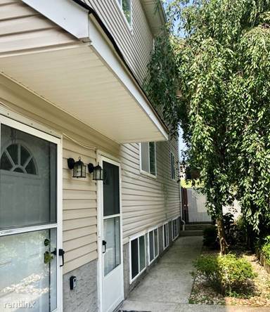 Main picture of 95 Ridgecrest Ave
