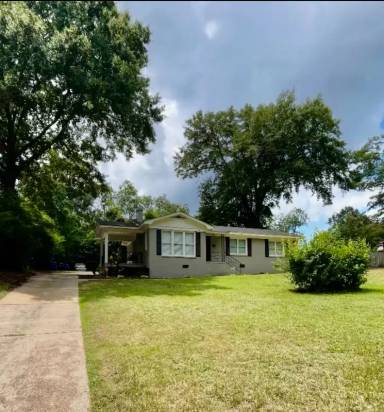 Main picture of 2612 52nd St