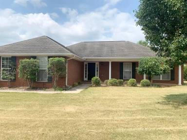 Main picture of 232 De Jan Rd