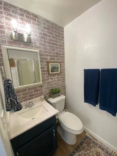 Main picture of 11278 Lakeshore N