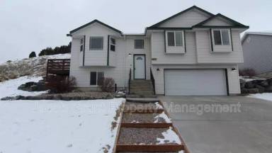 Main picture of 392 La Montagna Strada