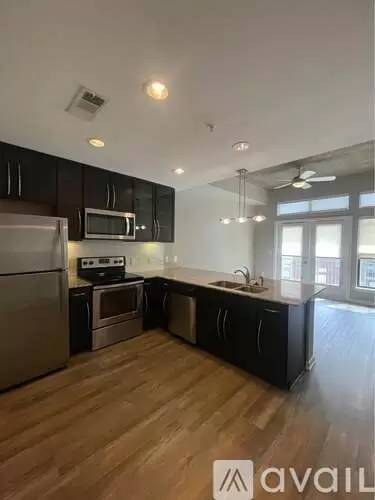 Main picture of 1728 Barton Springs Rd