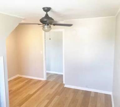 Main picture of 9840 N Lombard St