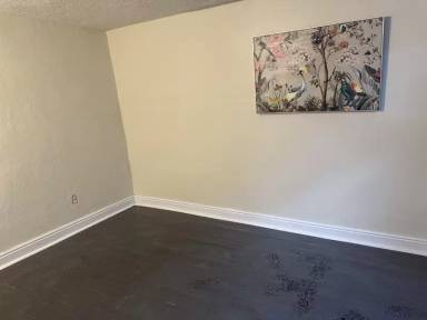 Main picture of 189 N 6th Ave