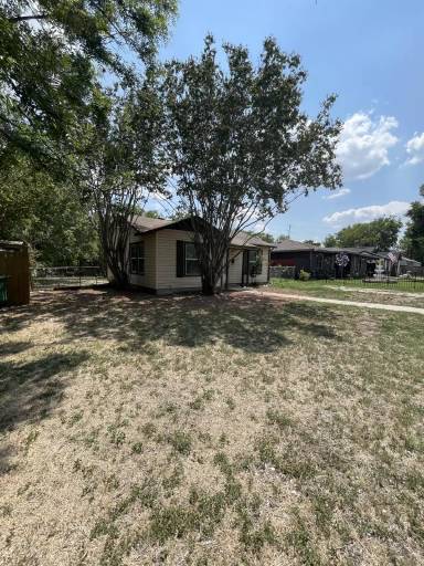 Main picture of 116 Kathy Dr