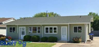 Main picture of 326 Joseph St