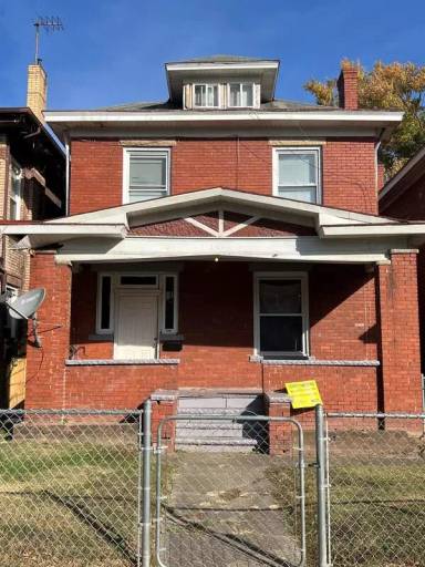 Main picture of 1104 9th Ave