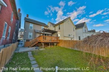 Main picture of 22 E Prospect St