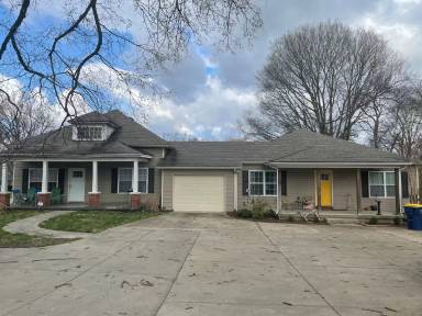 Main picture of 1715 Smallhouse Rd