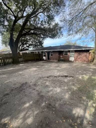 Main picture of 1619 Memminger Ave