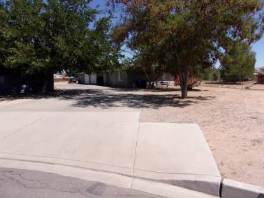 Main picture of 12825 Navajo Way
