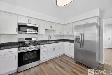 Main picture of 11817 W North Ave