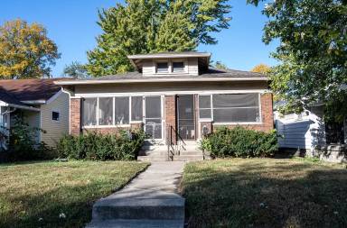 Main picture of 830 N Emerson Ave