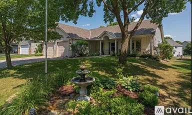 Main picture of 1255 Fallbrook Ln