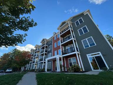 Main picture of 181 Winterberry Ln