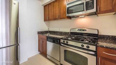 Main picture of 46 W 86th St