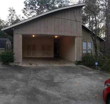 Main picture of 215 Wendwood Dr