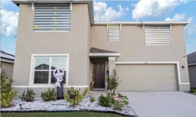 Main picture of 16752 Carlton Pond St