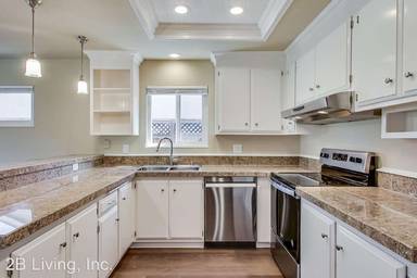 Main picture of 4353 Castanos St