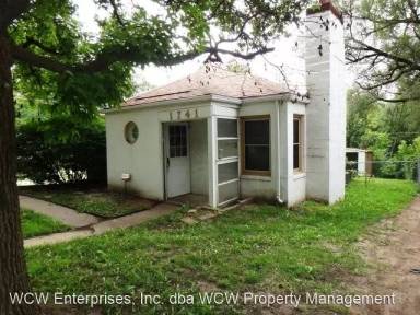 Main picture of 1741 SE Hudson Blvd