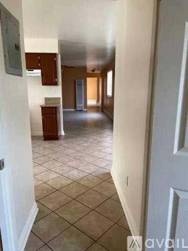 Main picture of 353 W 78th St