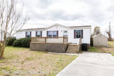Main picture of 1141 White Oak River Rd