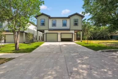 Main picture of 525 Dakota St