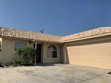Main picture of 12675 Inaja St