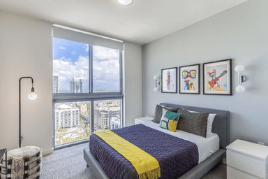 Main picture of 2501 Biscayne Blvd