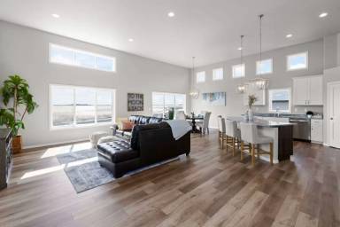 Main picture of 7469 23rd St S